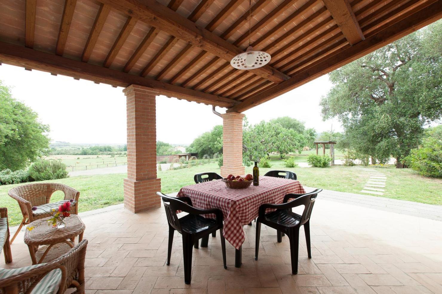 Agriturismo Bio Podere Doganelle Giuncarico エクステリア 写真