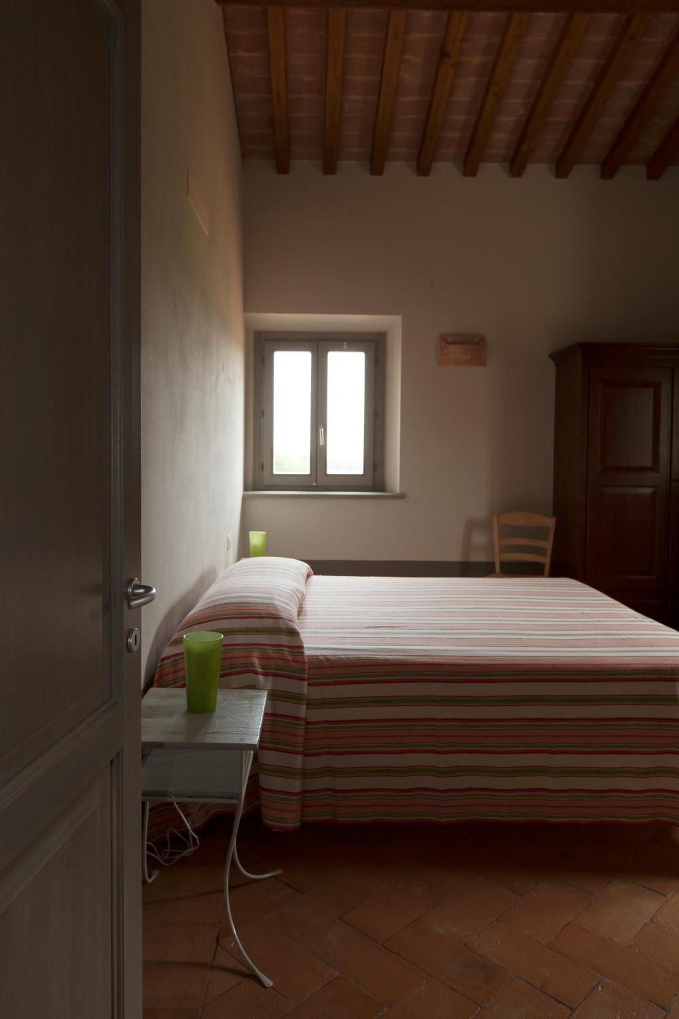 Agriturismo Bio Podere Doganelle Giuncarico エクステリア 写真